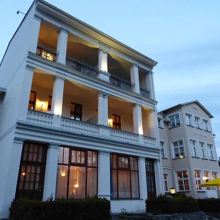Haus Alexander Hotel Херингсдорф Екстериор снимка