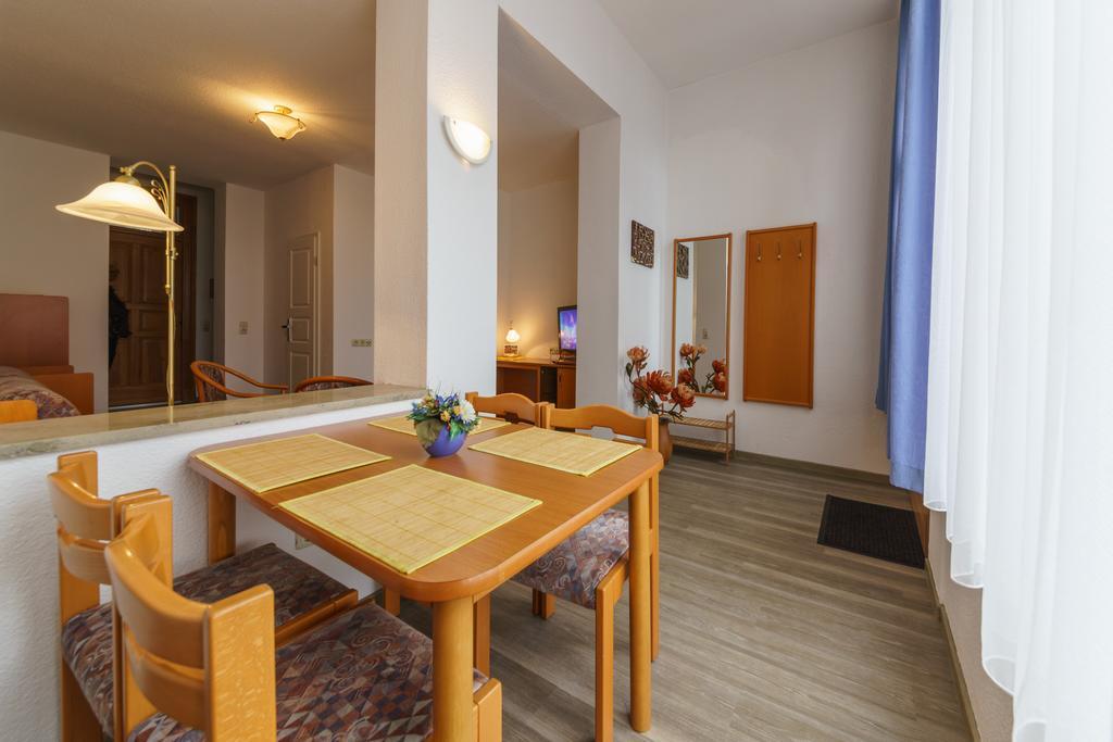 Haus Alexander Hotel Херингсдорф Екстериор снимка