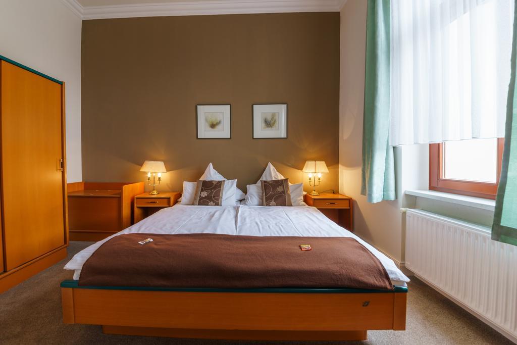 Haus Alexander Hotel Херингсдорф Екстериор снимка