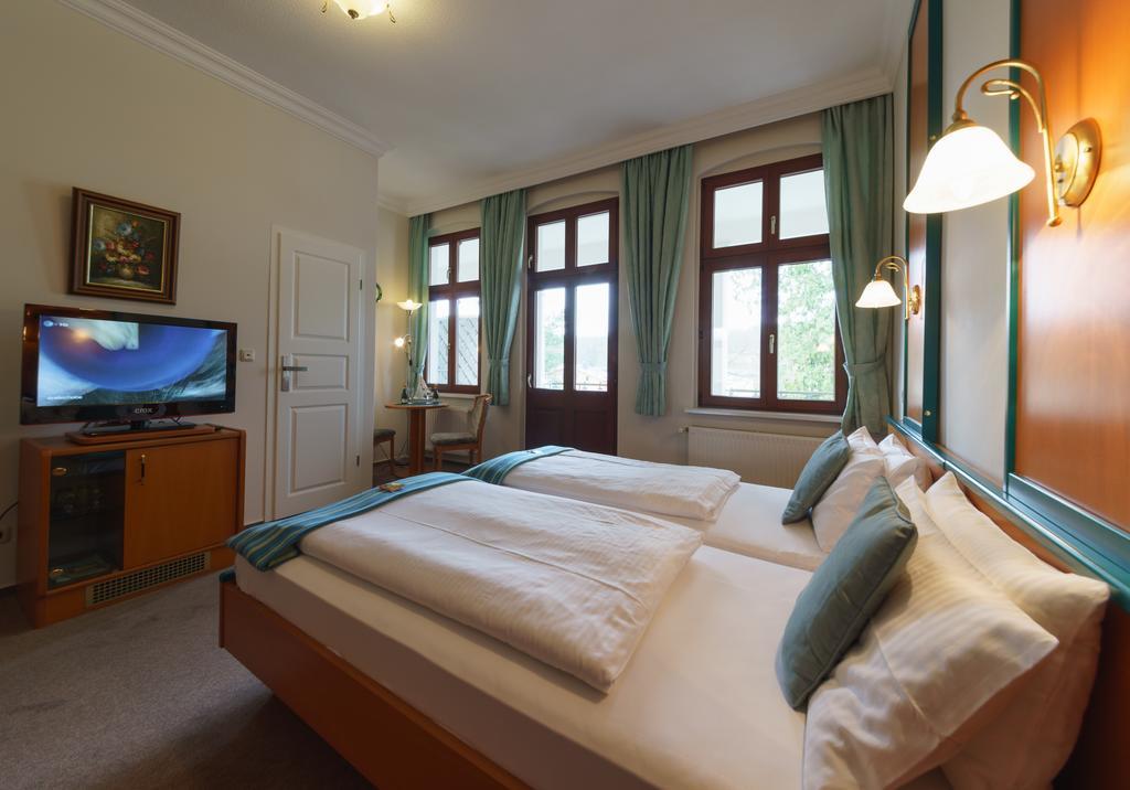 Haus Alexander Hotel Херингсдорф Екстериор снимка